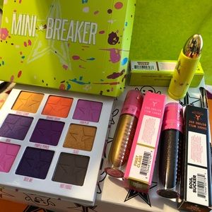 Jeffree Star Premium Mystery Box